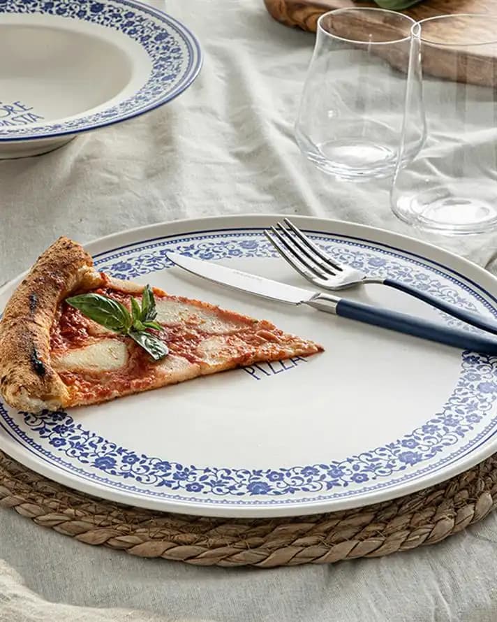 Dekorasyon ve Pizza Servis Tabağı Seçimi ile Mükemmel Sunumun Sırları