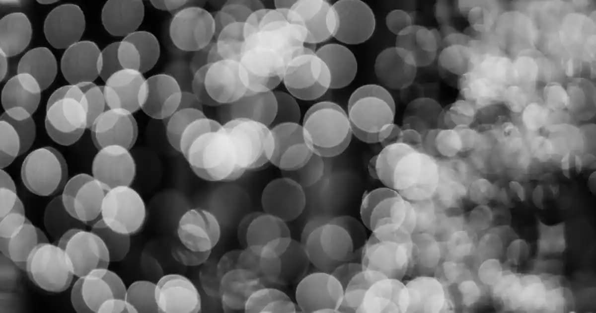 Işıklı Makyaj Aynası ile Dekorasyonunuzu Modern ve Şık Hale Getirin