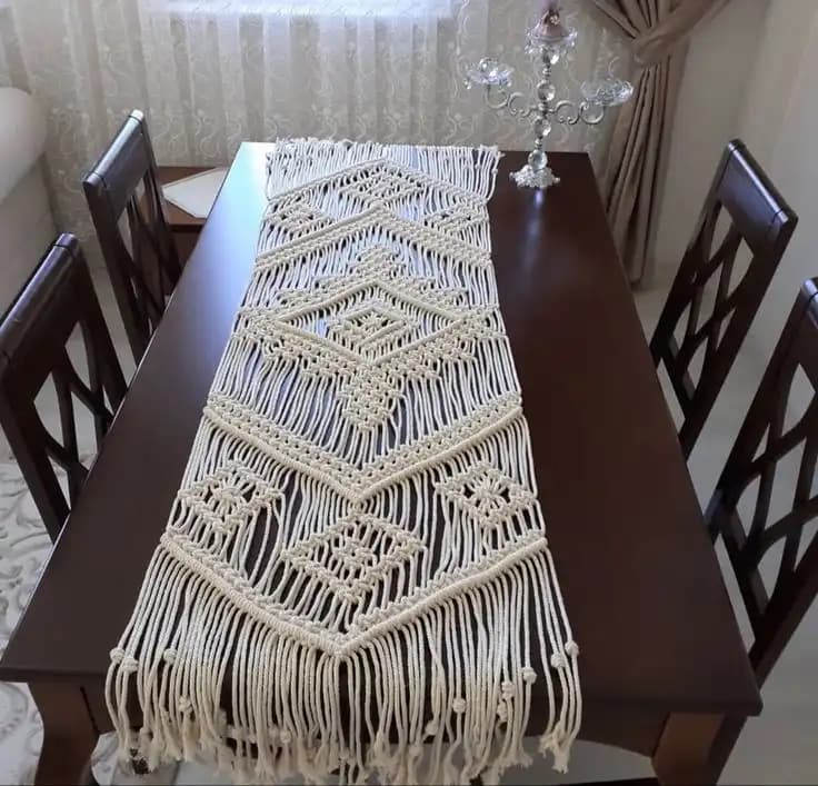 Makrome Runner Modelleri ile Dekorasyonunuza Doğal ve Şık Dokunuşlar Katın