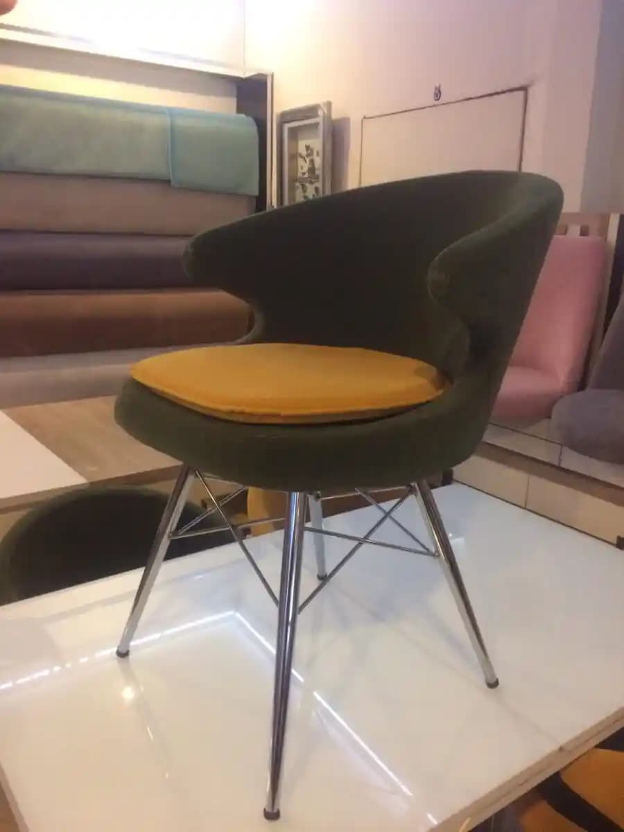 Metal Ayak Sandalye Dekorasyon Trendleri ve Modern Tasarım Seçenekleri