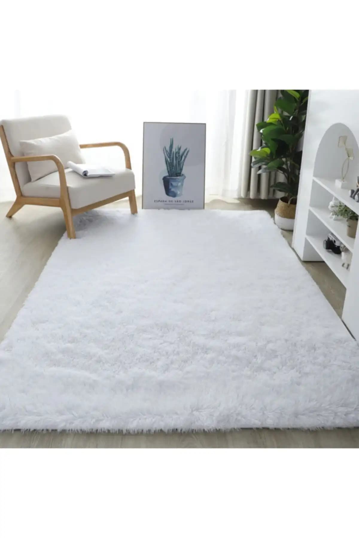 Modern Dekorasyonda Yüksek ve Şık Dokunuşlar: Puffy Peluş Halı Seçenekleri ve Kullanım İpuçları
