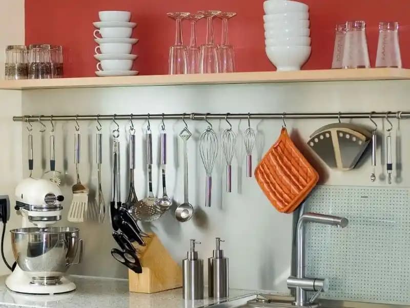 Mutfakta Kullanılan Malzemeler ve Dekorasyonla Uyum Sağlama Rehberi