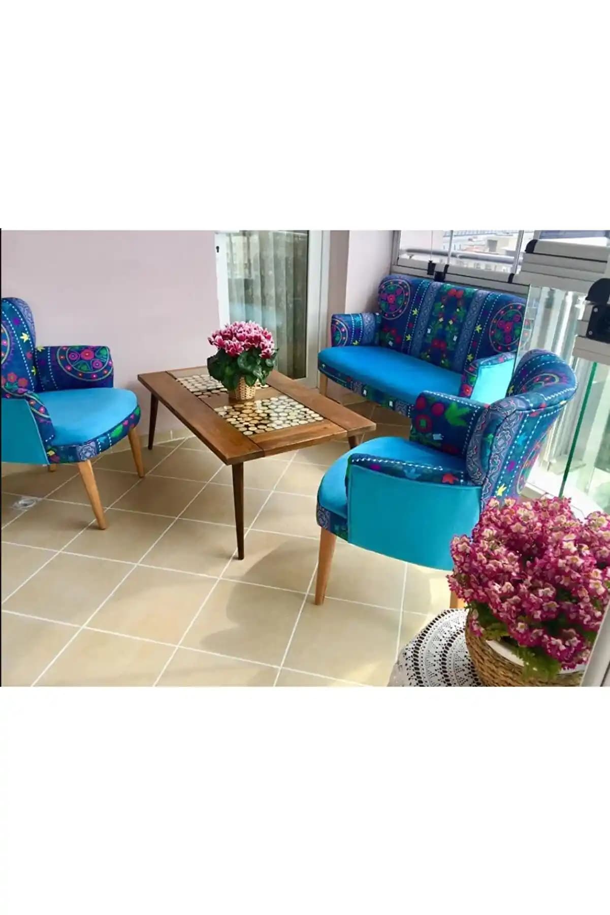 Oturma Çay Setleri ile Dekorasyonunuzu Zenginleştiren Modern ve Şık Seçenekler