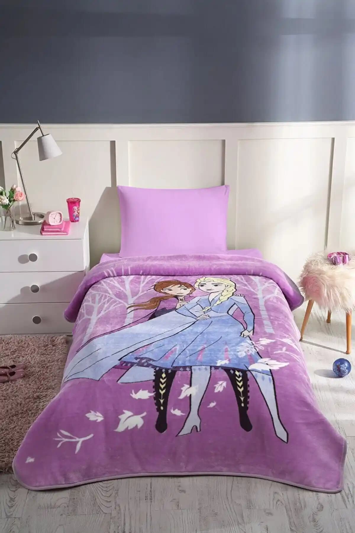 ÖzDilek Çocuk Battaniyesi ile Renkli ve Sıcak Çocuk Odası Dekorasyonu