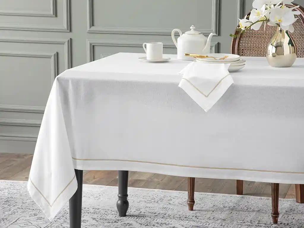 Pamuk Masa Örtüsü ile Dekorasyonunuza Doğal ve Şık Bir Dokunuş Katın