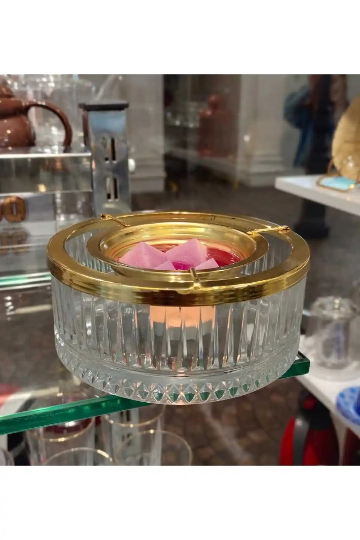 Paşabahçe Buhurdanlıklar ile Ev Dekorasyonunda Zarif ve Fonksiyonel Detaylar