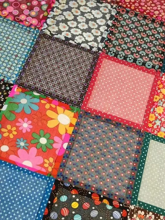 Patchwork Modelleriyle Dekorasyonda Kişisel ve Sıcak Mekanlar Yaratma Rehberi
