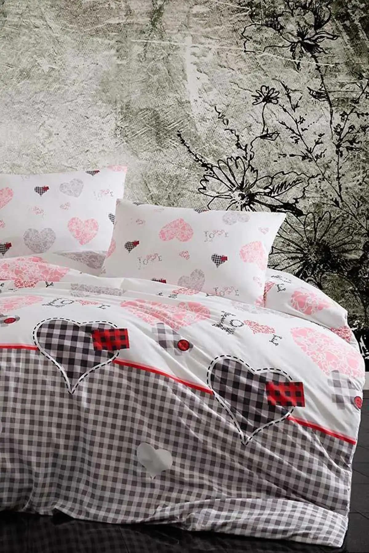 Patchwork Nevresim Takımı ile Evinize Şıklık ve Özgünlük Katın