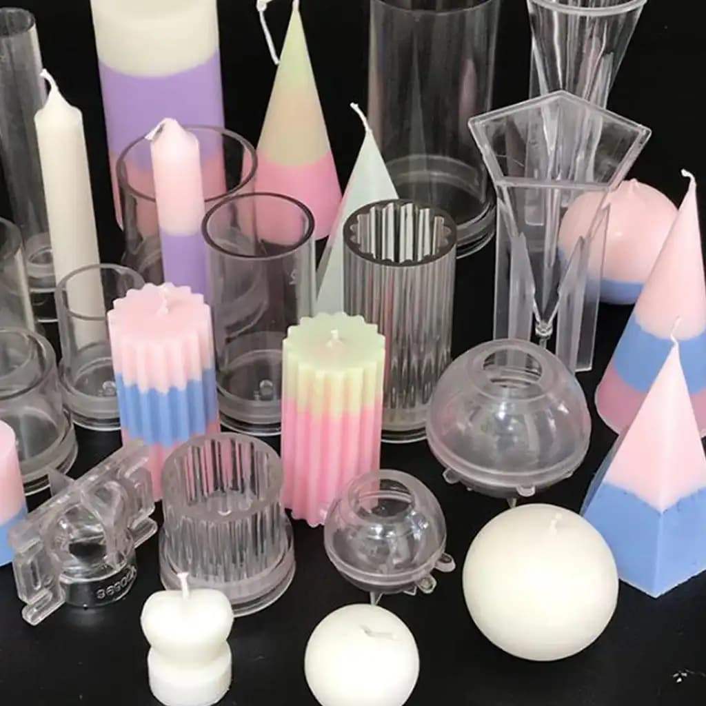 Plastik Mumların Dekorasyonda Kullanımı ve Modern Mekanlara Katkıları