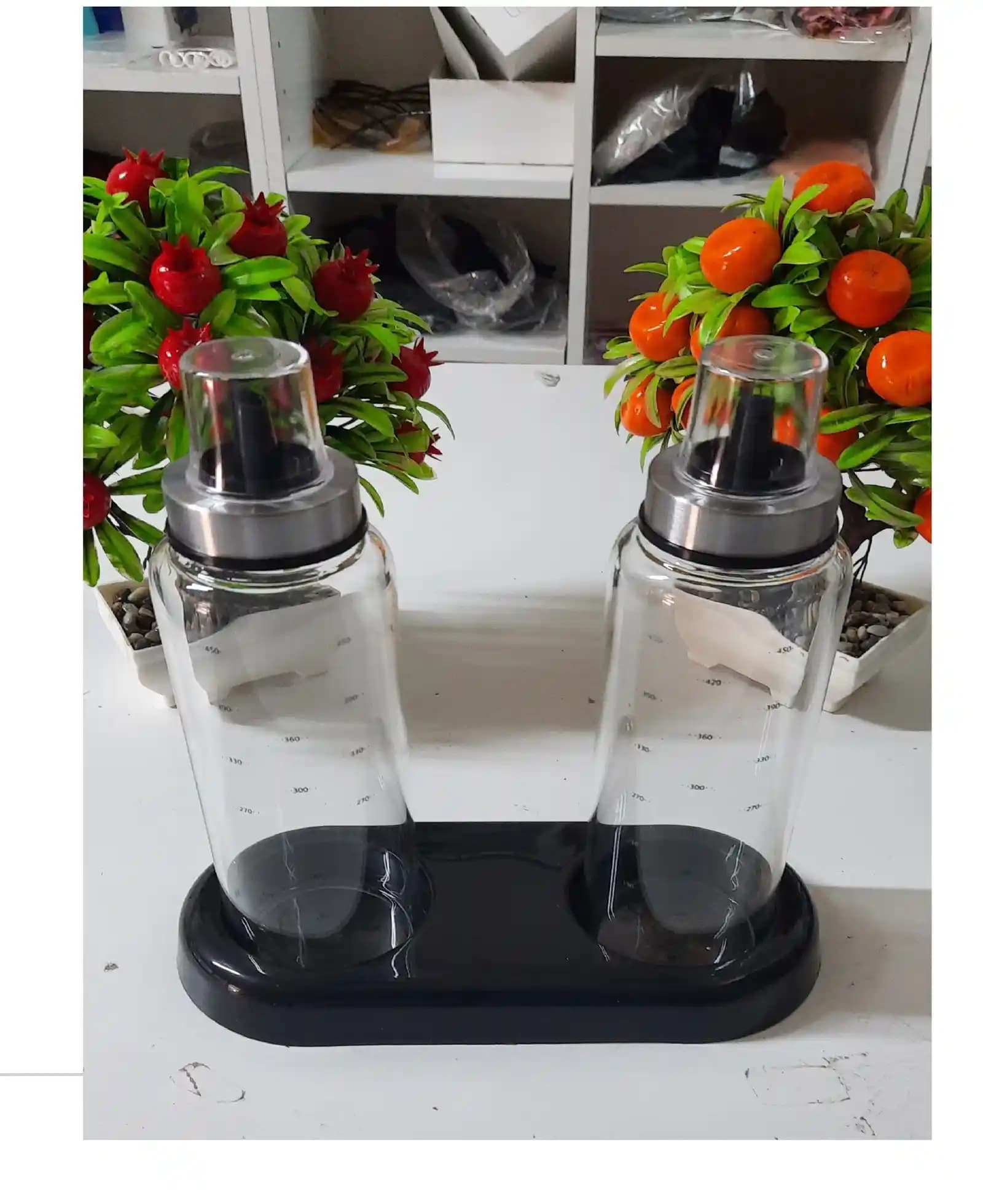 Siyah Yağdanlıklarla Dekorasyonun Şıklığını Artıran Modern ve Fonksiyonel Seçenekler