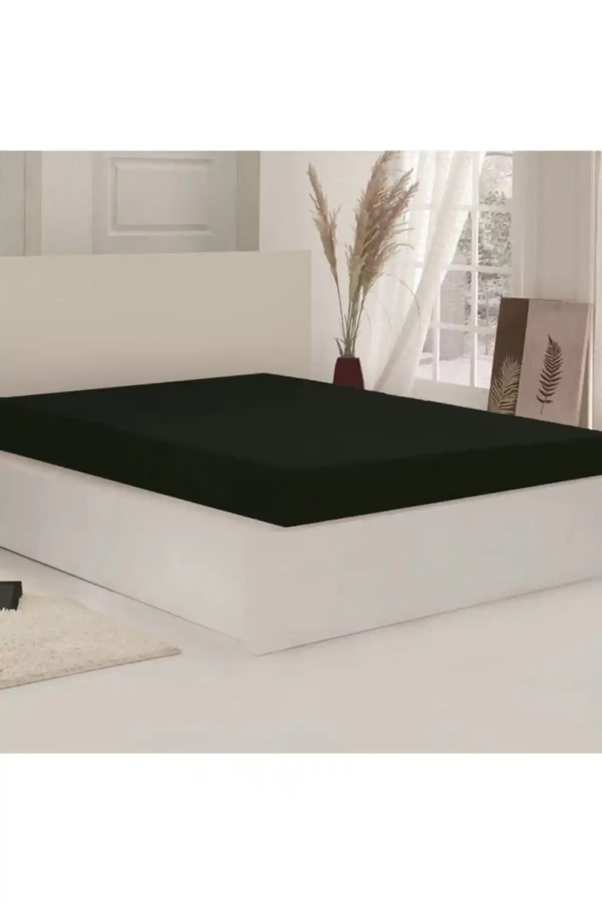 Siyah Yatak Çarşafı ile Modern ve Şık Yatak Odası Dekorasyonu Nasıl Yapılır