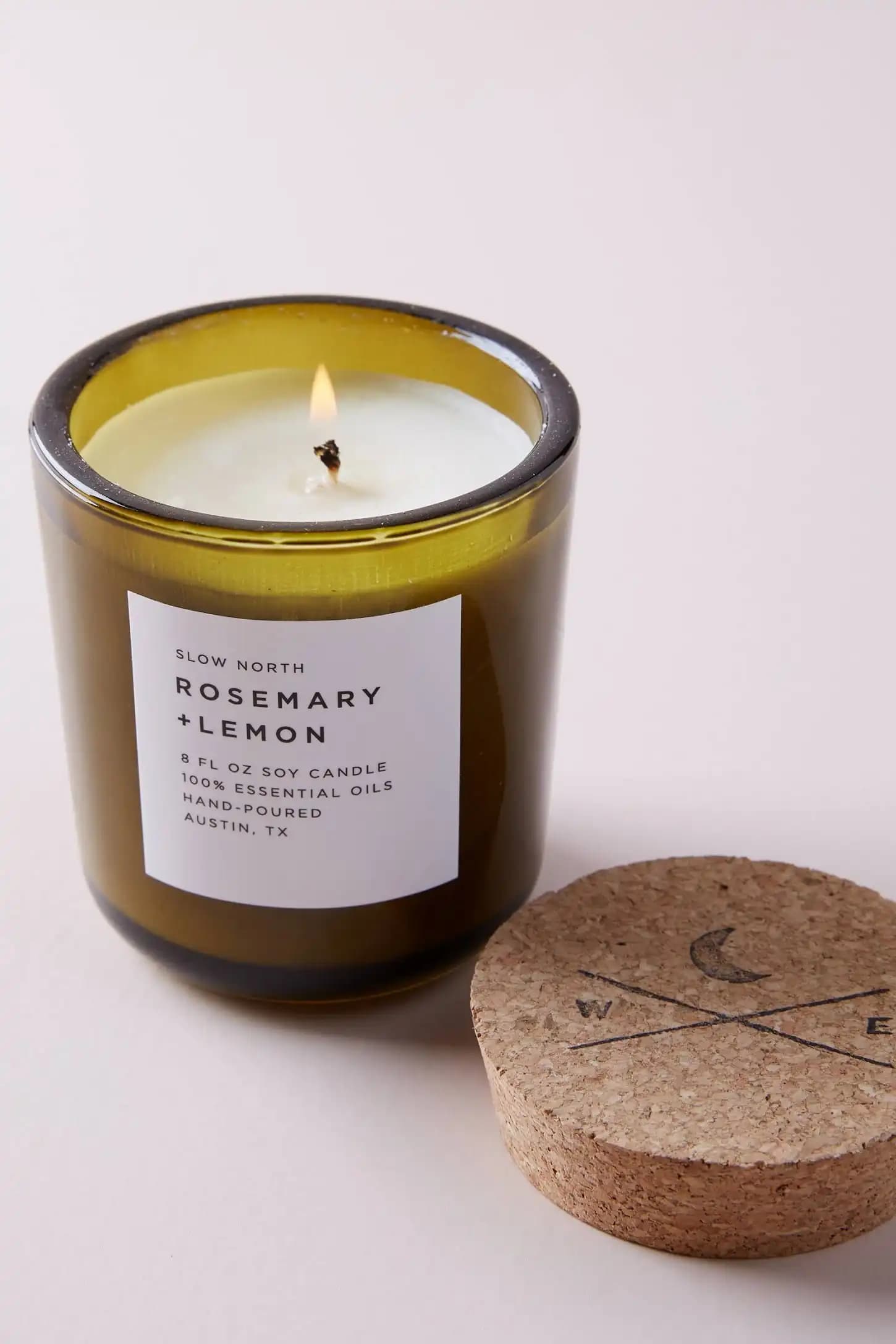 Soy Wax Mumlar: Doğal ve Estetik Dekorasyon İçin Çevre Dostu Seçenekler