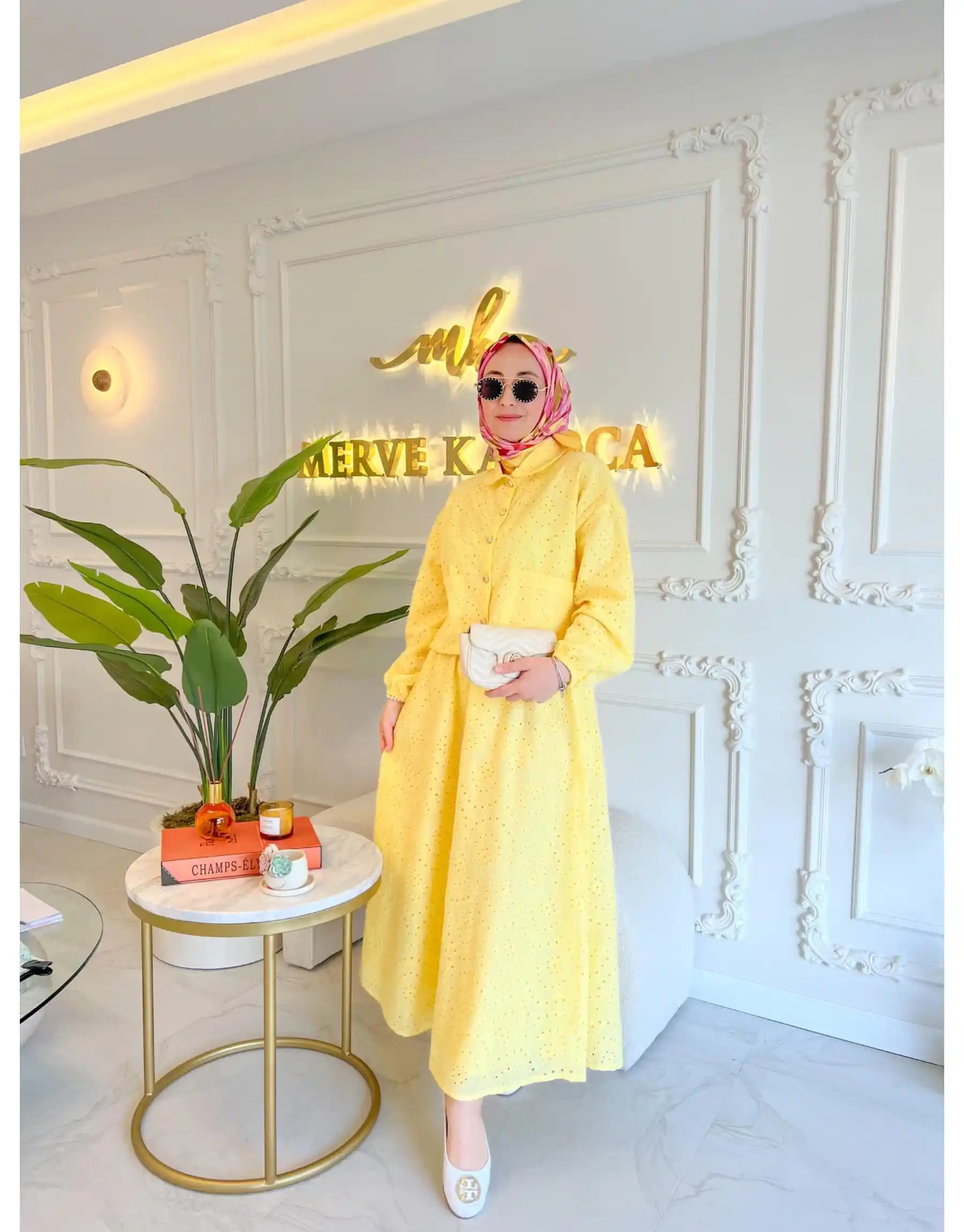 Tatlı Sarı Renk ile Dekorasyonunuzu Canlandırmanın Yolları ve İpuçları