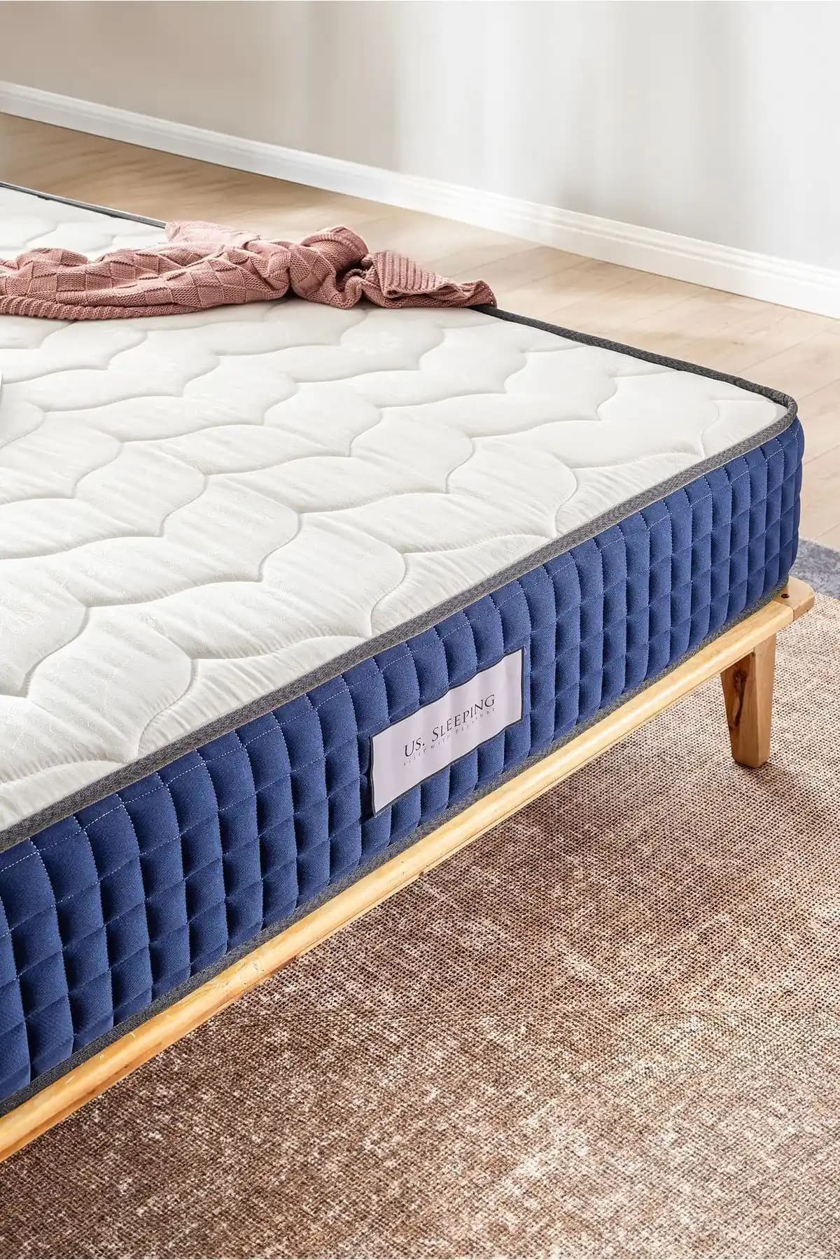 Torba Yaylı Yataklar: Modern Dekorasyonda Konfor ve Estetiğin Birleşimi