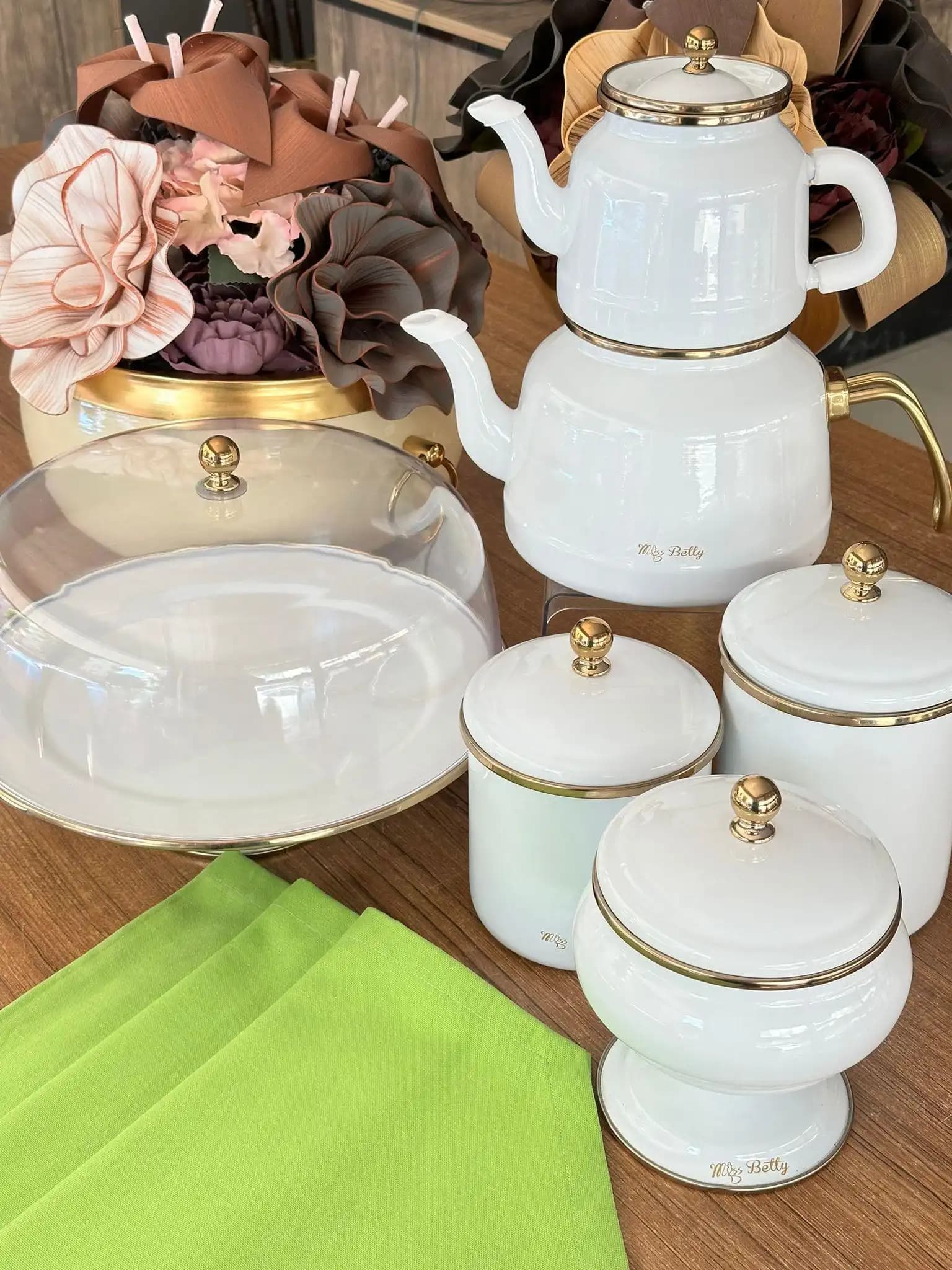 Vintage Mutfak Ürünleriyle Nostaljik ve Şık Dekorasyon İpuçları ve Trendler