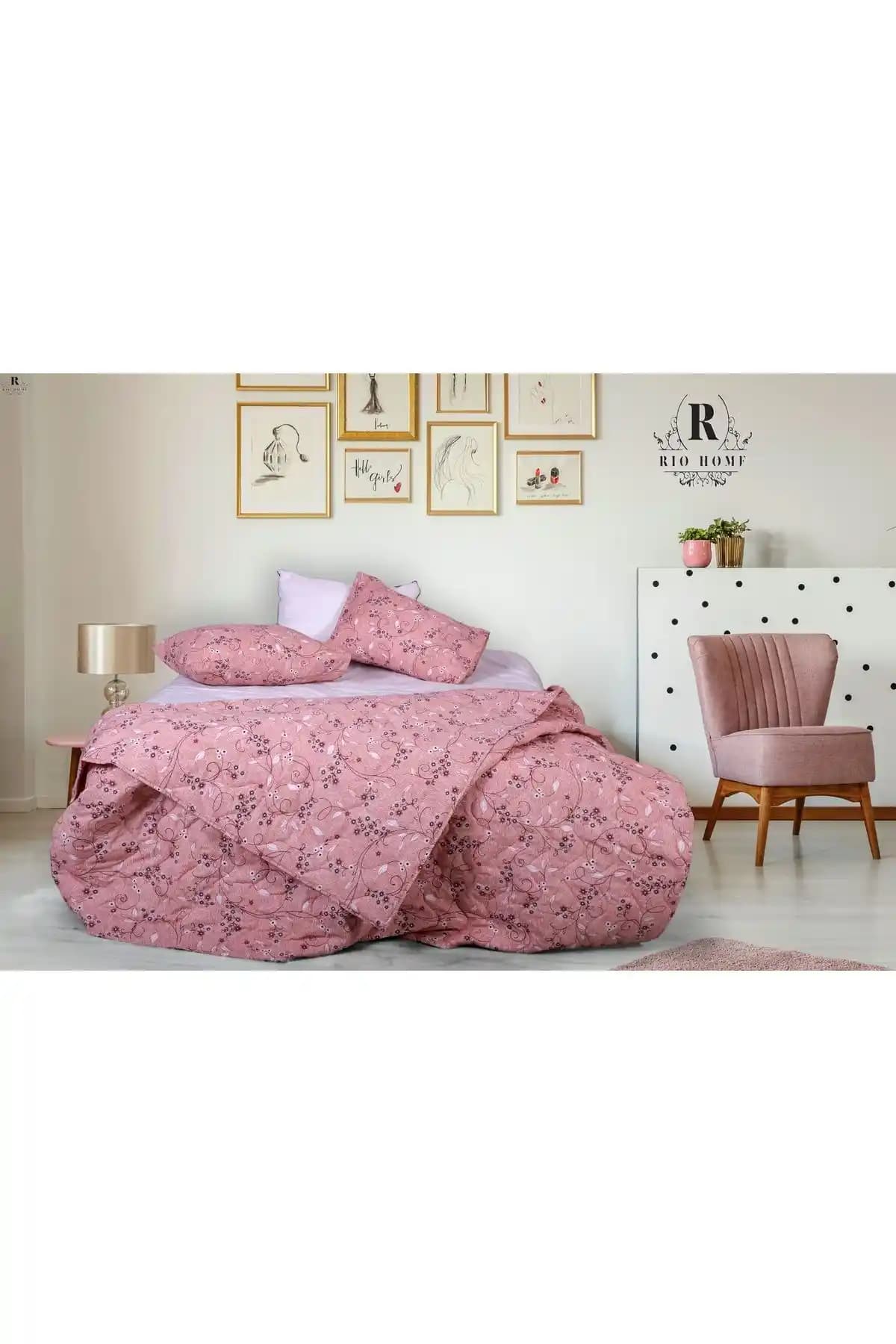 Yatak Odası Dekorasyonunda Pamuklu Kapitone Pike Kullanımının Avantajları ve Trendler