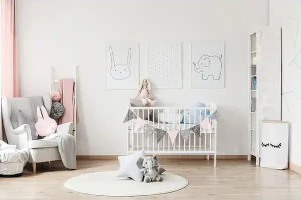 Yenidoğan Bebek Odası Dekorasyonu İçin Güvenli ve Estetik Tasarım Rehberi