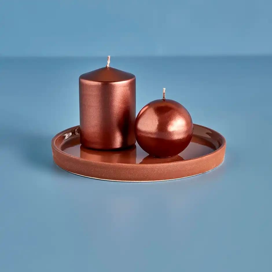 Yuvarlak Mumlarla Dekorasyonda Şıklık ve Sıcaklık Yaratmanın Yolları