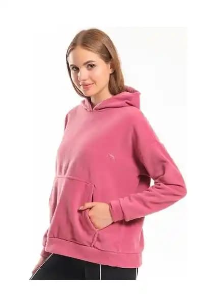 Kadın Polar Sweatshirtleri: Şıklık ve Konforu Bir Arada Sunan Modern Tasarımlar