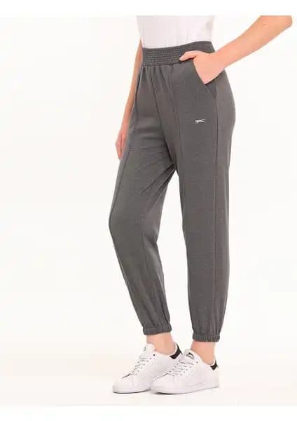 Slazenger KALI Kadın Eşofman Altı Koyu Gri Şıklık ve Konfor Sunan Spor Giyim Seçeneği