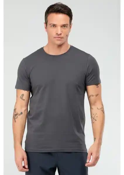 Speedlife Füme Regular Pamuklu Erkek Tişörtü: Konfor ve Şıklık Sunan Yazlık Giyim Tercihi
