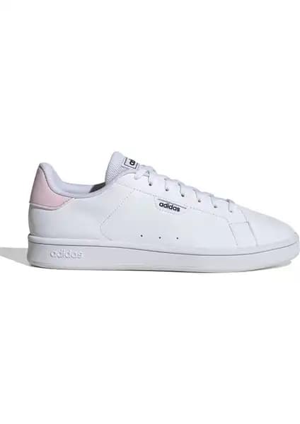 Adidas Urban Court Beyaz Kadın Sneaker: Şehirli Kadınlar İçin Konfor ve Şıklık Sunan Modern Tasarım