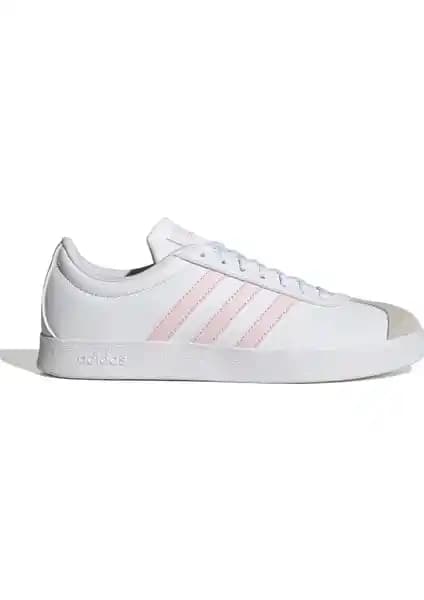 adidas VL COURT BASE Beyaz Kadın Sneaker: Şıklık ve Konforu Bir Arada Sunan Modern Tasarım