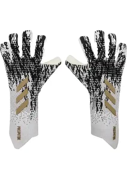 Elamco Futbol Kaleci Eldivenleri: Yüksek Performans ve Güvenilirlik Sunan Kaleci Eldivenleri