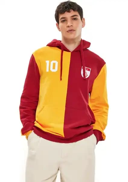 Galatasaray Metin Oktay Sweatshirt: Şık ve Konforlu Spor Giyim Ürünü