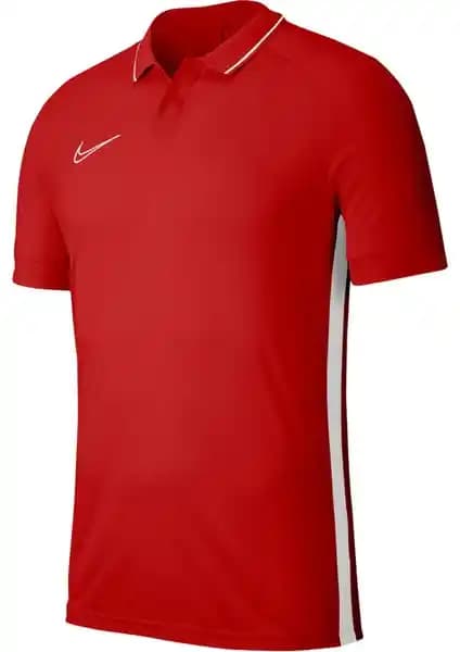 Nike BQ1496-657 Polo Yaka Tişört: Şıklık ve Performansı Bir Arada Sunan Rahat Giyim Parçası