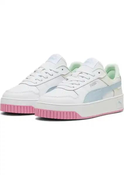 Puma Carina Street Kadın Beyaz Sneaker: Şıklık ve Konforun Modern Buluşması