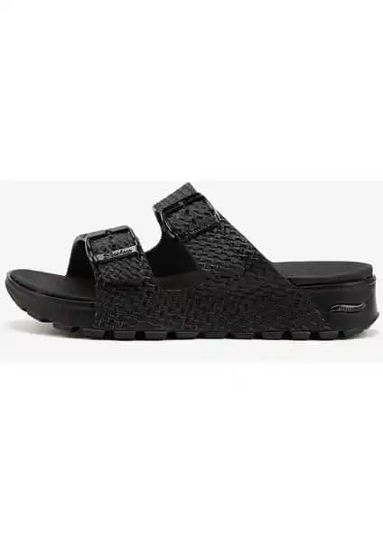 Skechers ARCH FİT FOOTSTEPS Kadın Siyah Terlik Konfor ve Şıklığı Bir Arada Sunar