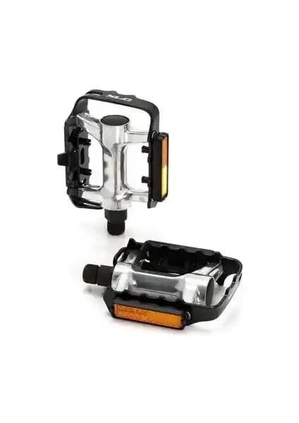 XLC Pedal MTB PD-M03 Aluminyum Gü<müş> SB-Plus Dayanıklı ve Estetik Tasarım