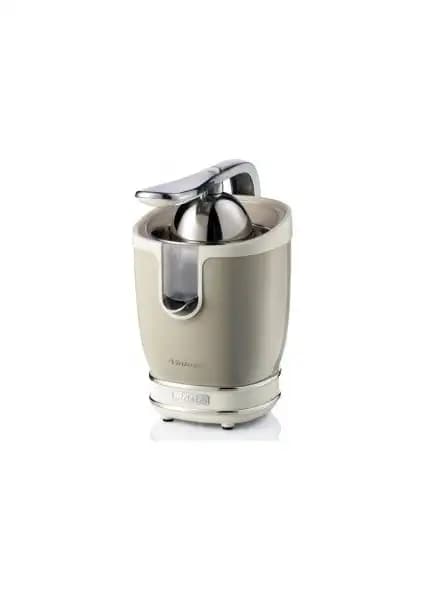 Ariete Vintage ve smeg Siyah Narenciye Sıkacağı Karşılaştırması: Tasarım ve İşlevsellik Analizi 1