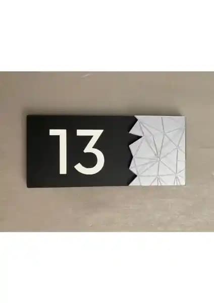 Yönline Füme Aynalı Kapı Numarası: Estetik ve Dayanıklılık Sunan Modern Çözüm