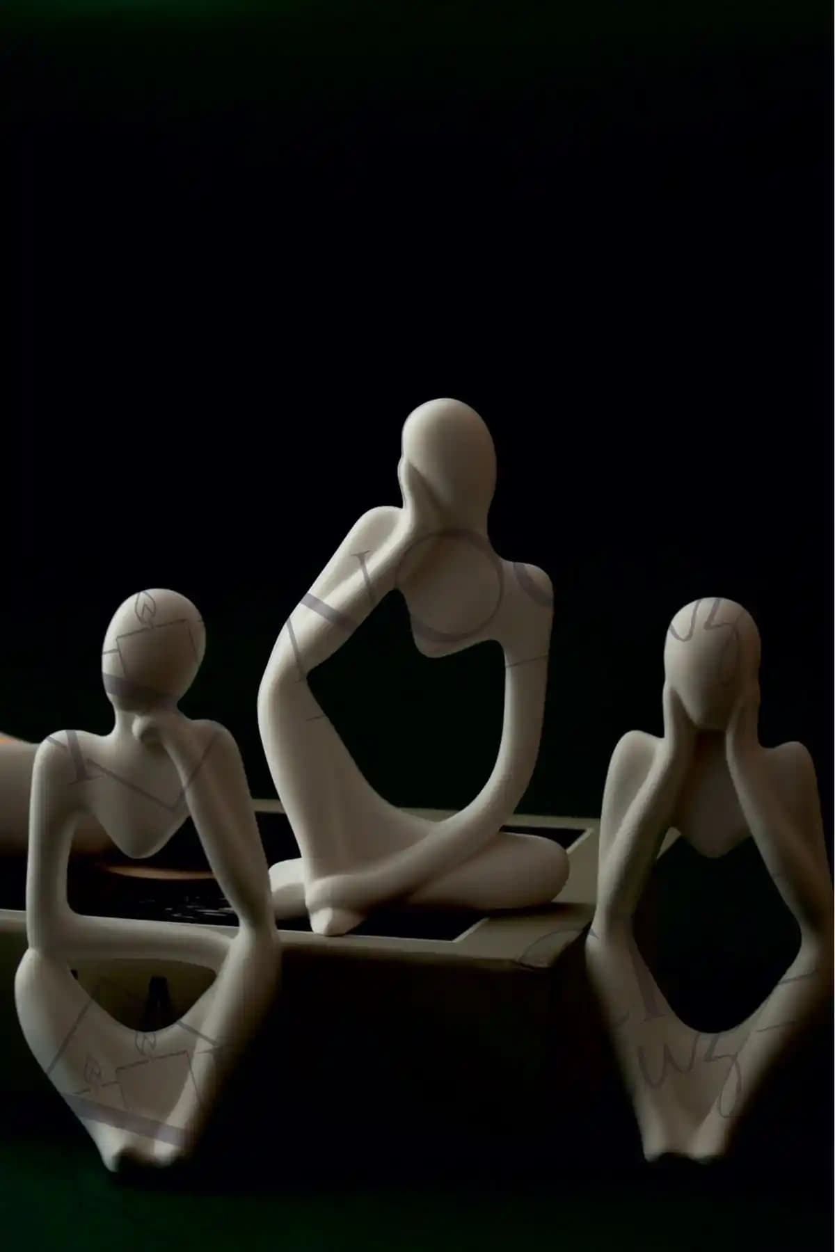 NocheLuzNordic Tarzı 3'lü Heykel Seti ile Evinizi Sanatla Doldurun ve Dekore Edin