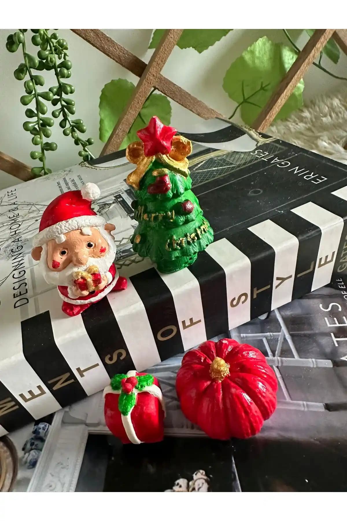 Yılbaşı Bibloları ile Evinizi Şık ve Sıcak Bir Atmosfere Kavuşturun