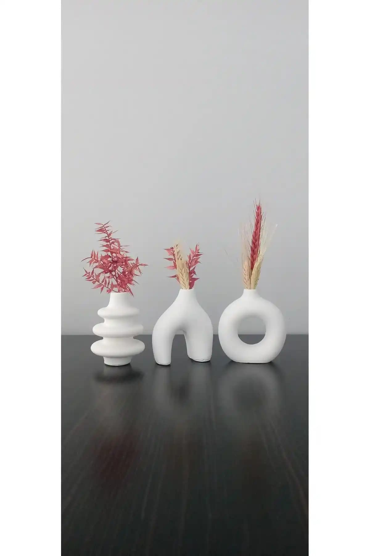 BayCazipMinimal Vazo Seti ile Evinizdeki Şıklığı ve Zarafeti Yakalayın