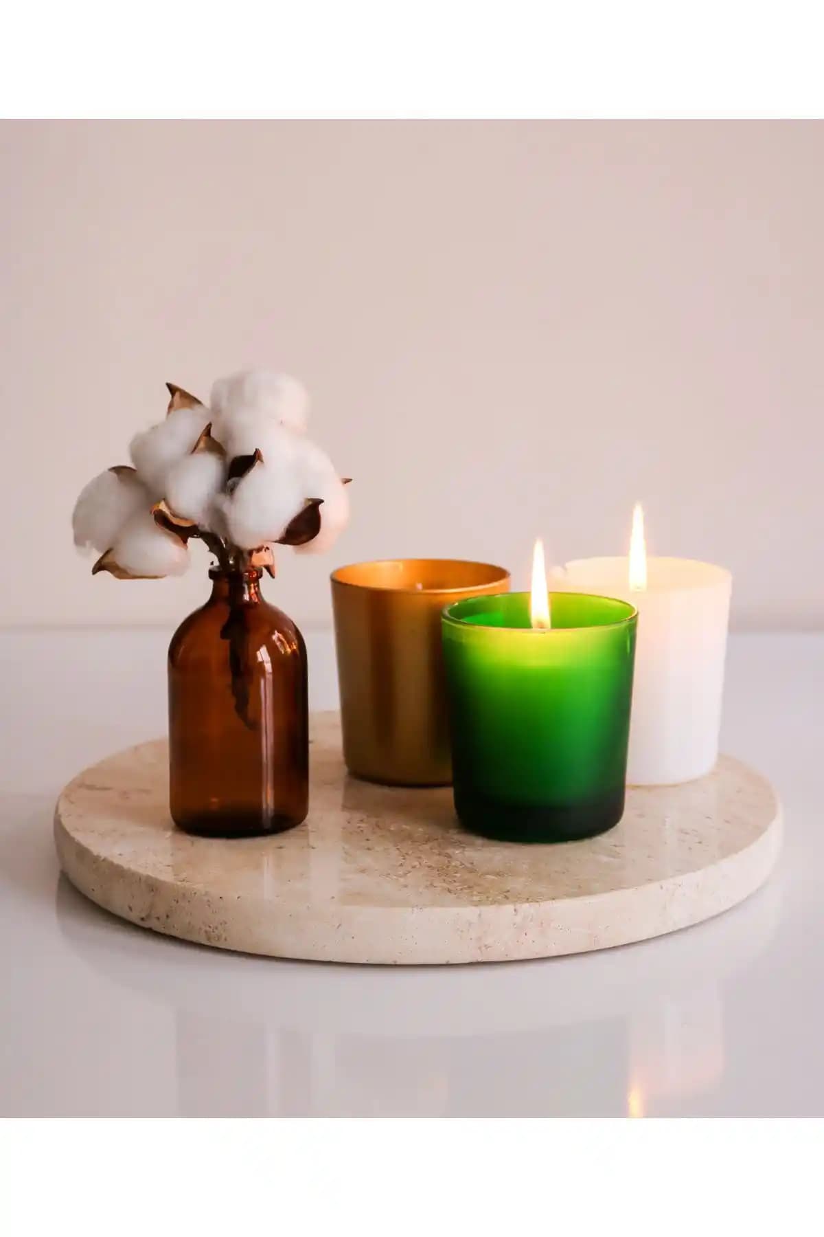 Gemboss Yuvarlak Dekoratif Mermer Tepsi: Estetik ve Fonksiyonel Sunum Aracı