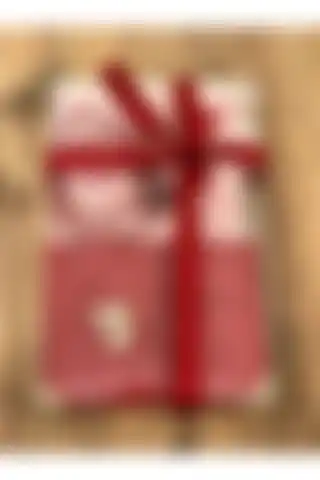 Çapa Home Seccade Seti: Polyester ve Pamuklu Malzeme Karşılaştırması