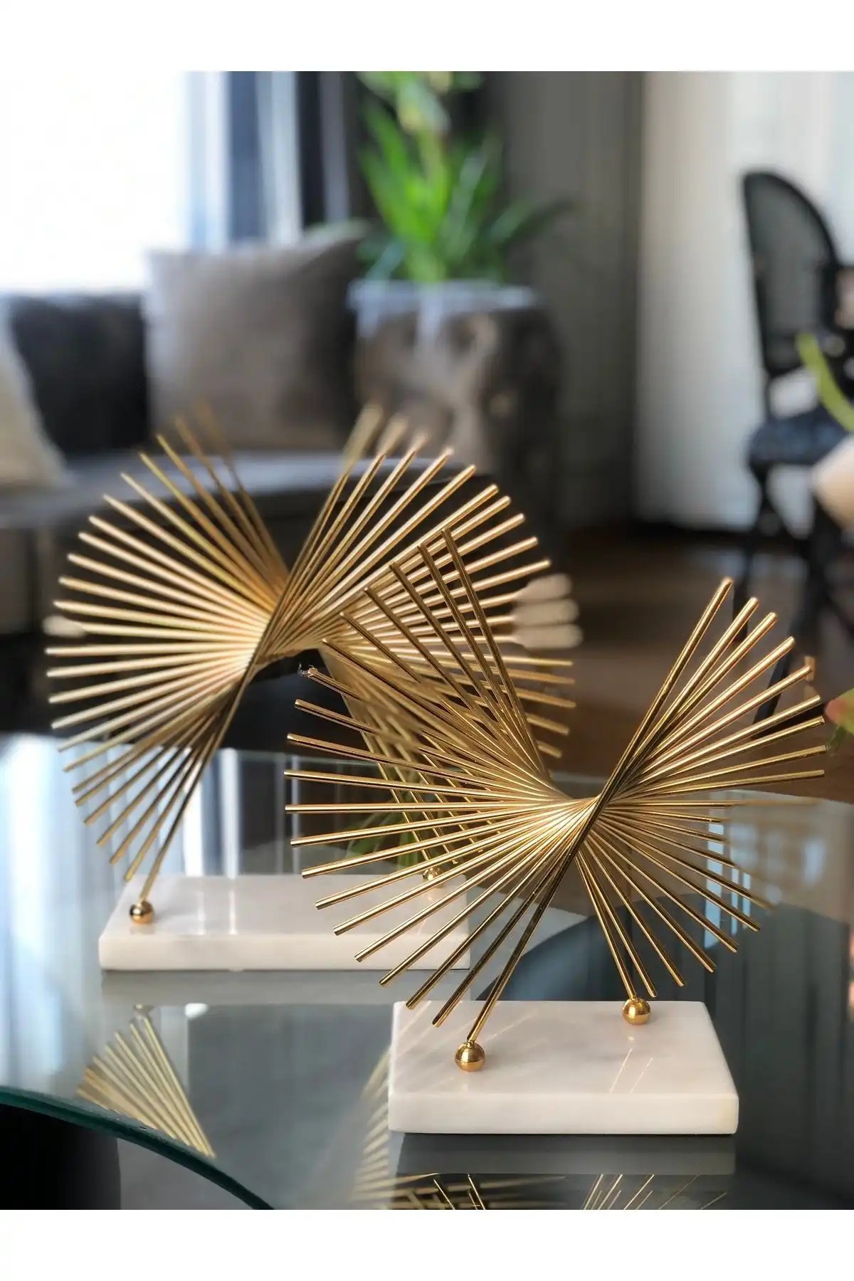 Hazella Home Gold Kelebek Mermer Ayaklı Obje ile Modern Dekorasyonun İncelikleri