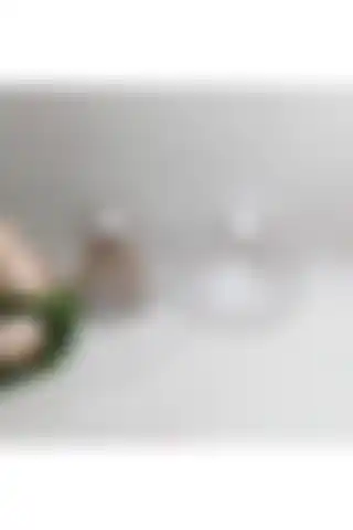 Aker Hediyelik Şeffaf Mika Küre ile Dekorasyonunuzu Zenginleştirin