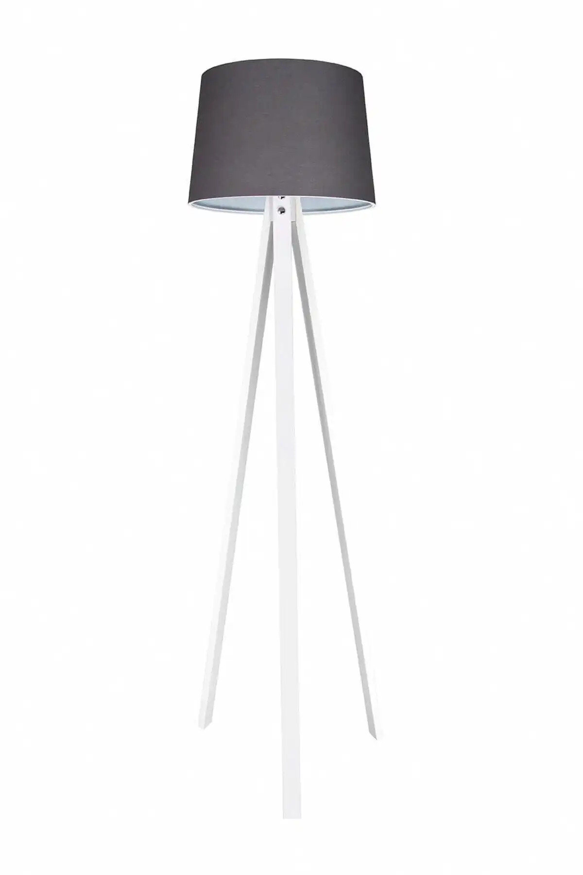 Modamonline Ahşap 3 Ayaklı Tripod Lambader ile Şıklığı Yakalayın