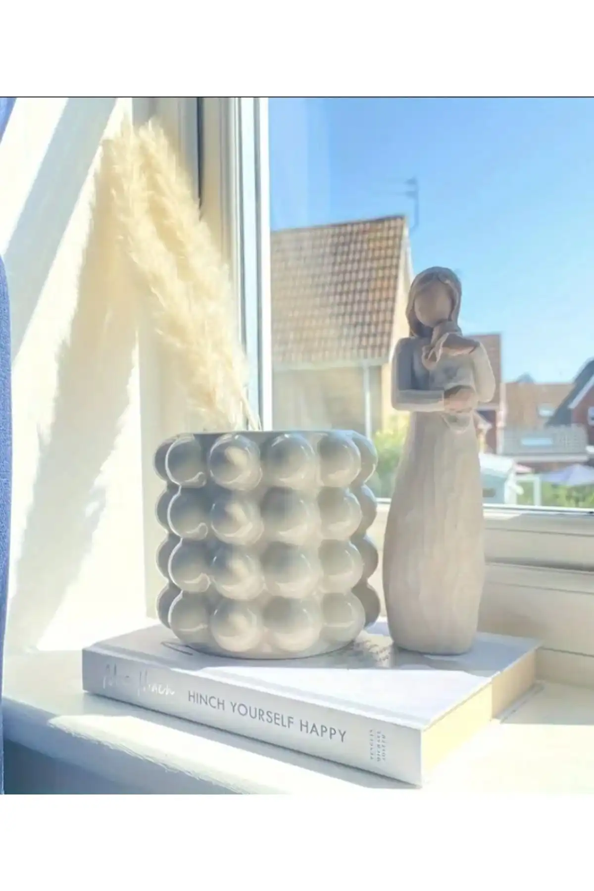 DNZDESIGN Beyaz Renk Bubble Beton Vazo: Modern ve İşlevsel Tasarım