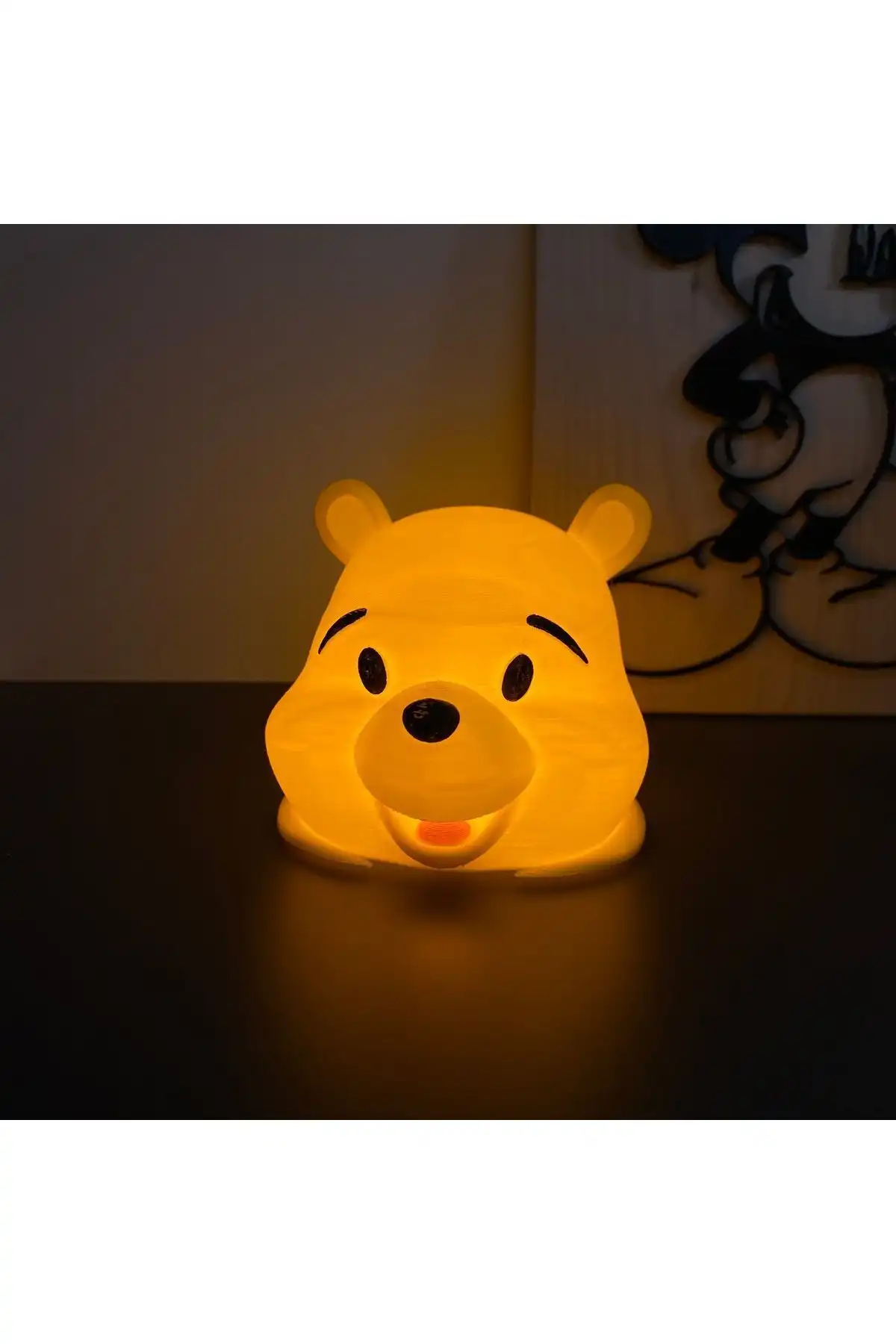 Fonksiyonel ve Sevimli Winnie The Pooh Tealight Mumluk ile Evinizi Aydınlatın