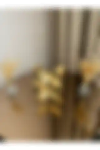 Housess Dekoratif 2'li Gold Kelebek ve Tüylük Biblo Seti ile Modern Ev Dekorasyonu