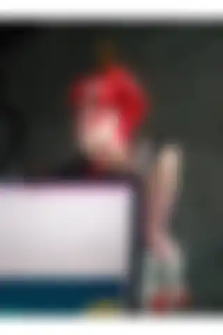 Gurren Lagann Yoko Littner Figürü: Modern Tasarım ve Estetik ile Ev Dekorasyonunuzda