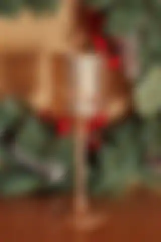 Karaca Home Yeni Yıl Yılbaşı 24 Helena Gold Cam Mumluk ile Evinizi Yenileyin