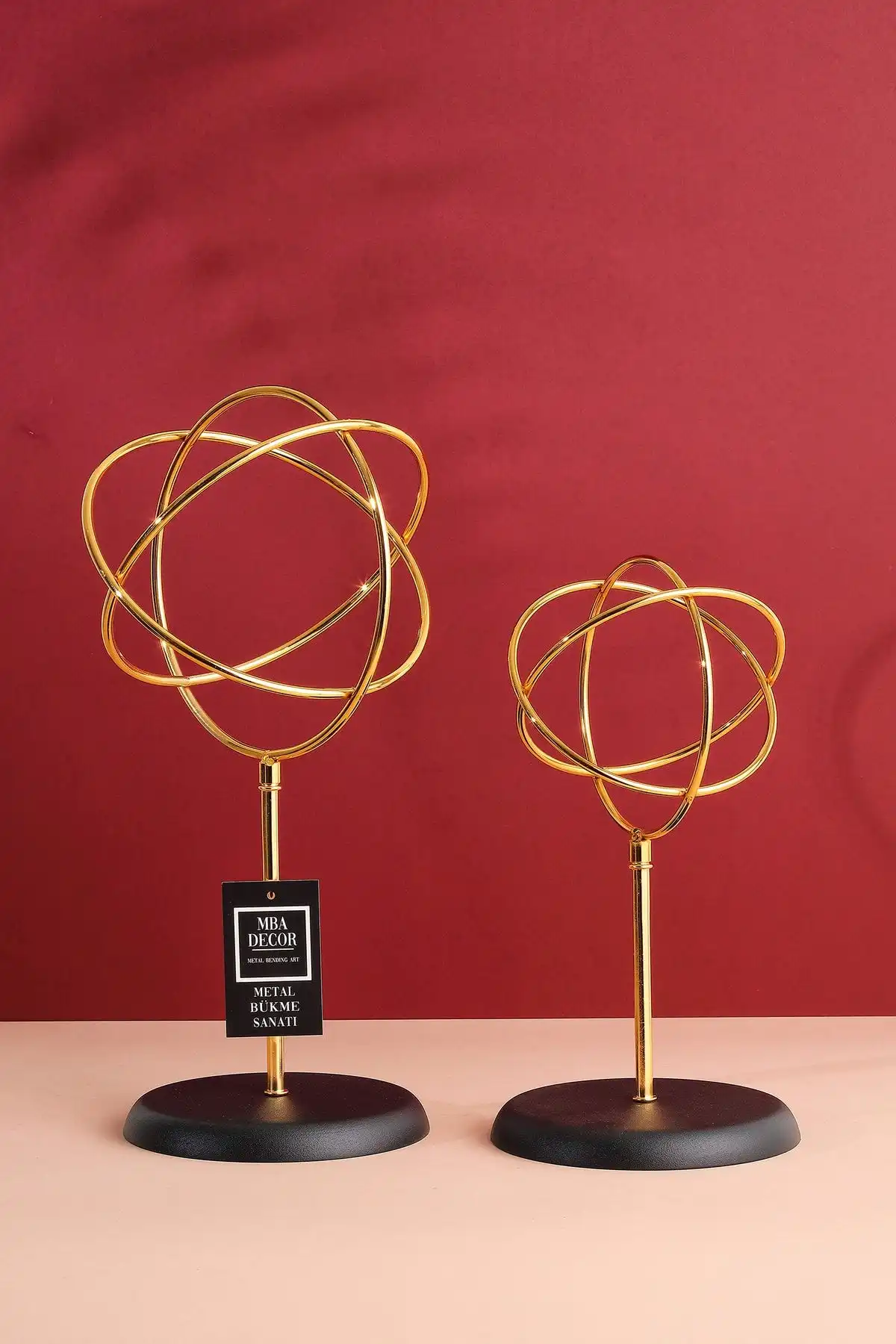 MBA Decor Metal Bending Art 2'li Sphere Gold Küre ile Modern Ev Dekorasyonunu Göz Alıcı Hale Getirin