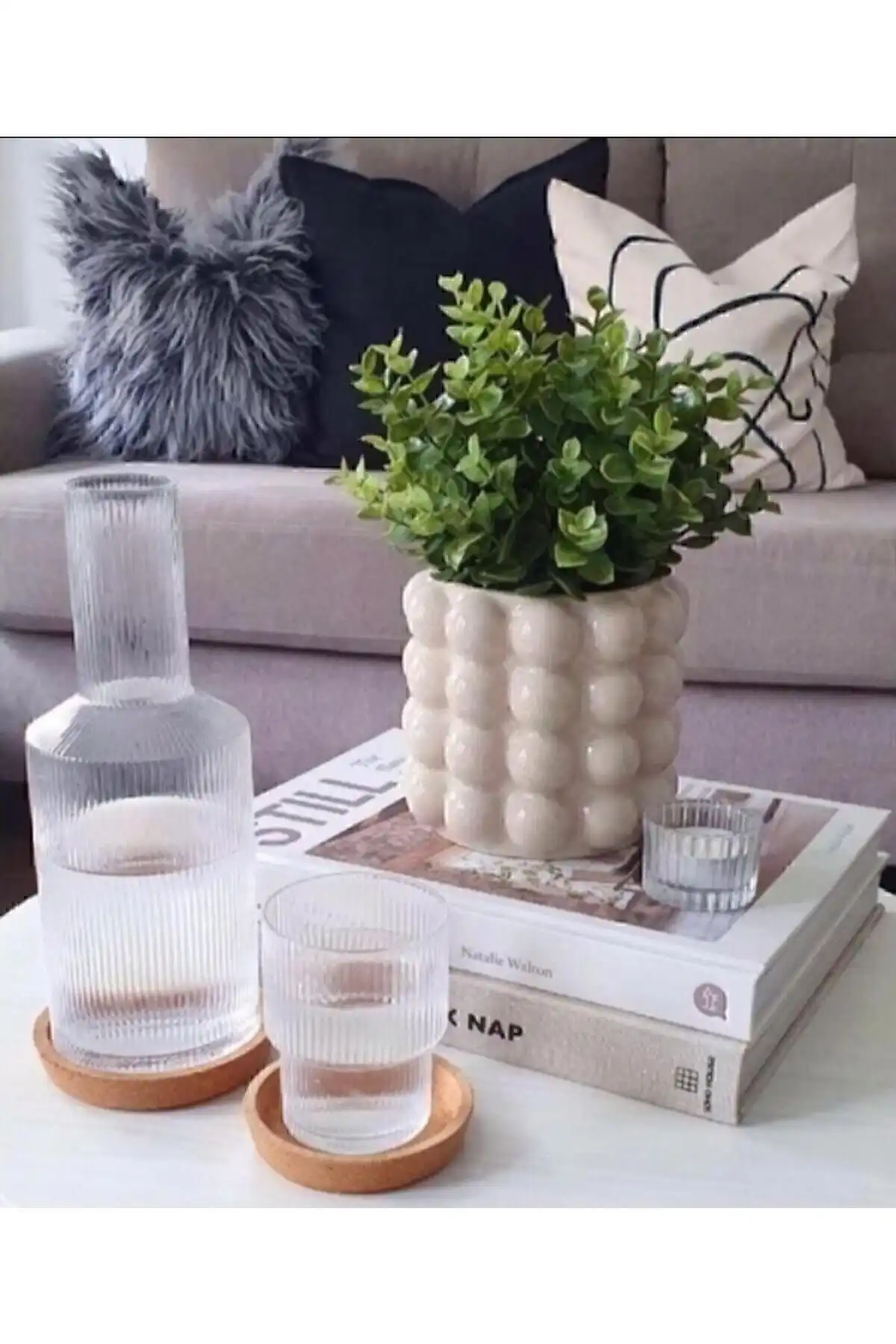 Ayhome Decoration Baloncuklu Vazo: Evinizde Modern Bir Dokunuş Yaratın